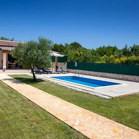 House Jozefina With Pool Apartment Rovinj Ngoại thất bức ảnh