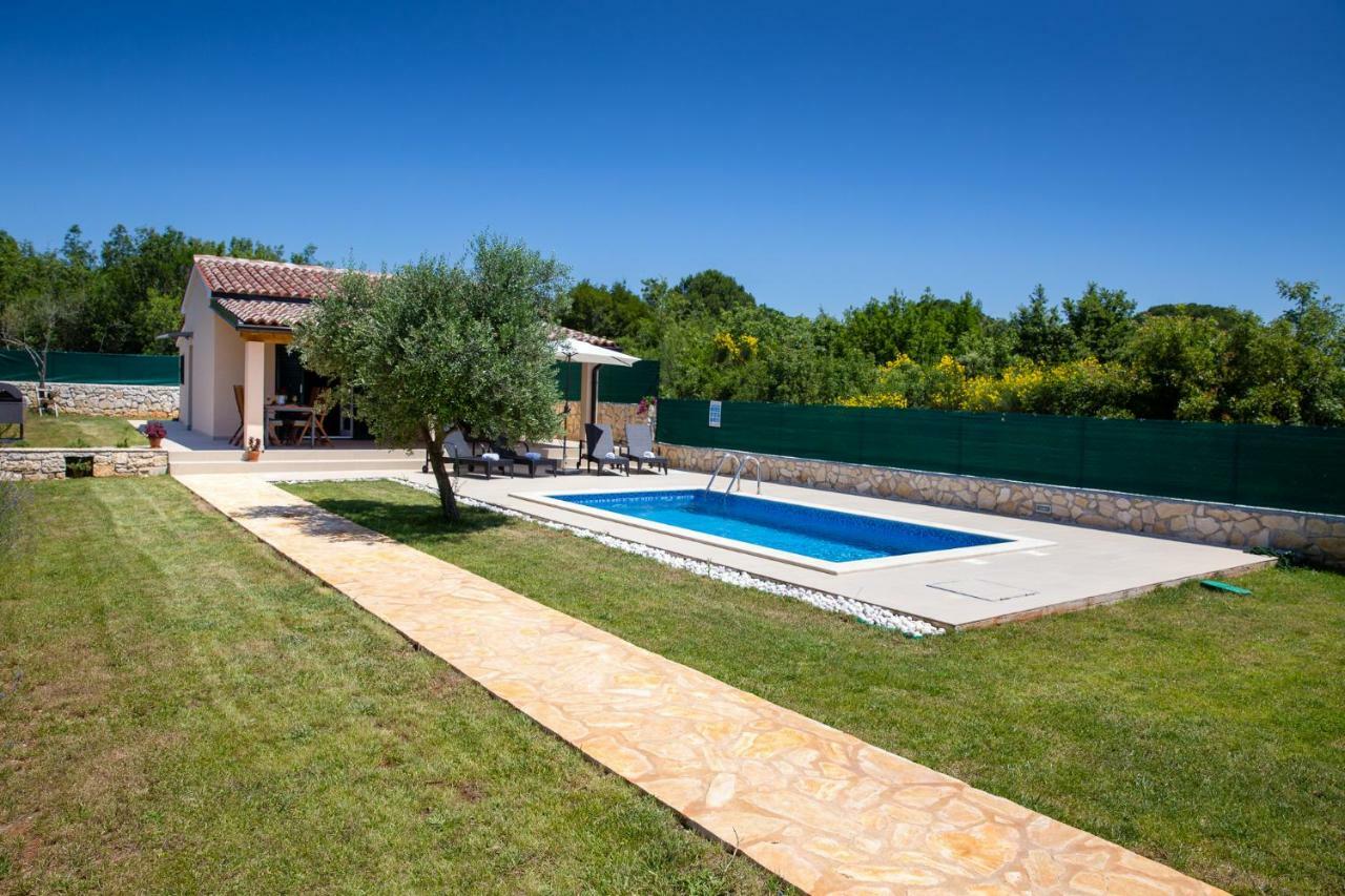 House Jozefina With Pool Apartment Rovinj Ngoại thất bức ảnh