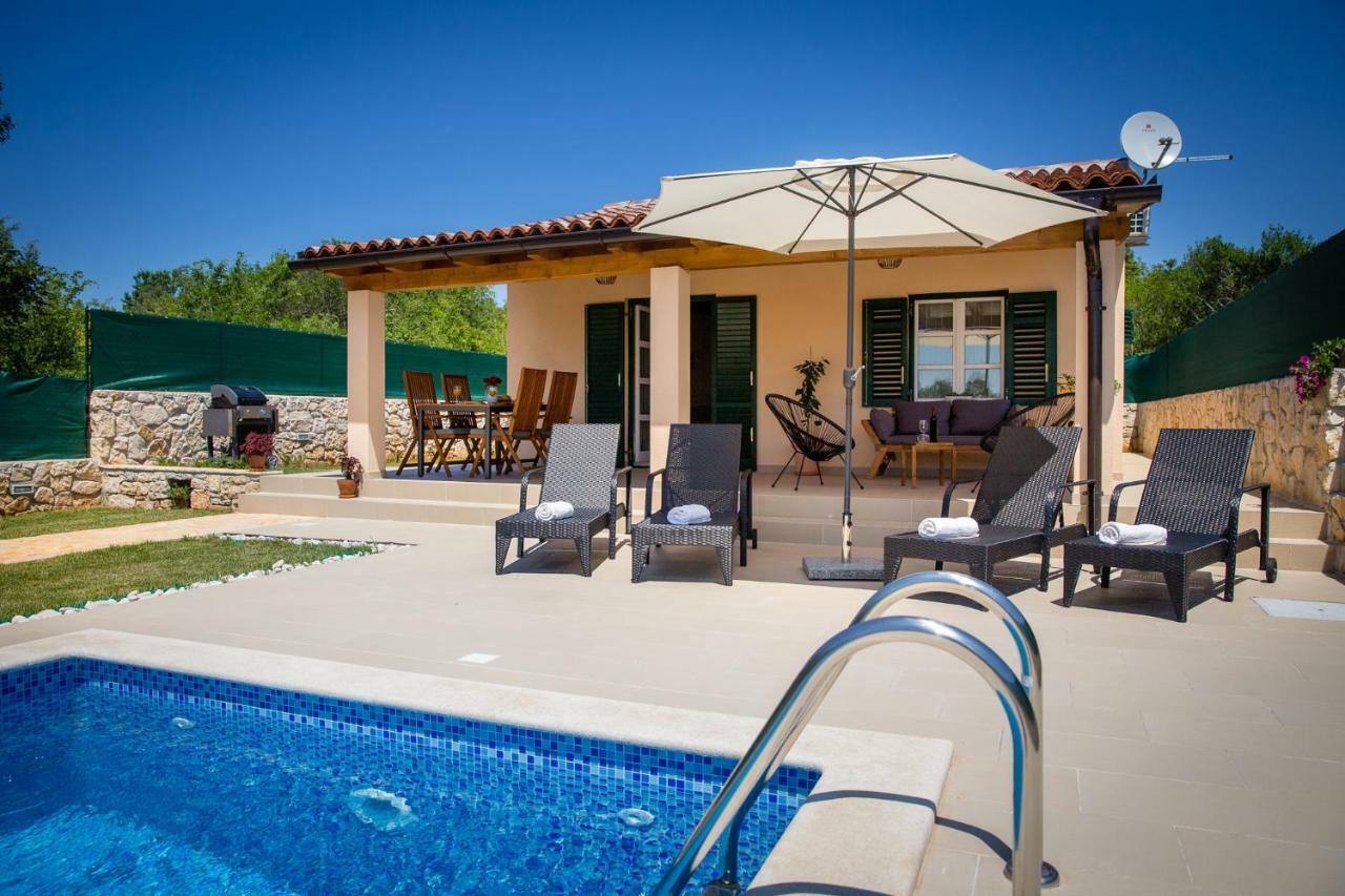 House Jozefina With Pool Apartment Rovinj Ngoại thất bức ảnh